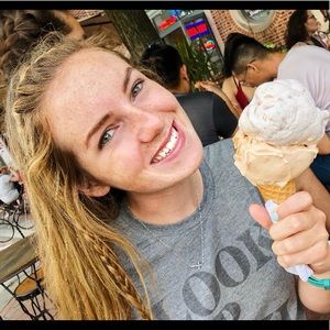 Meet your Posher, Samantha